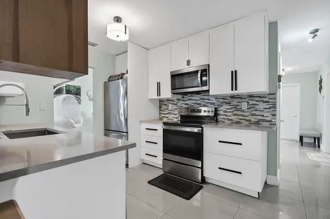 $399,000 | 7204 Northwest 71st Avenue, Tamarac, FL 33321