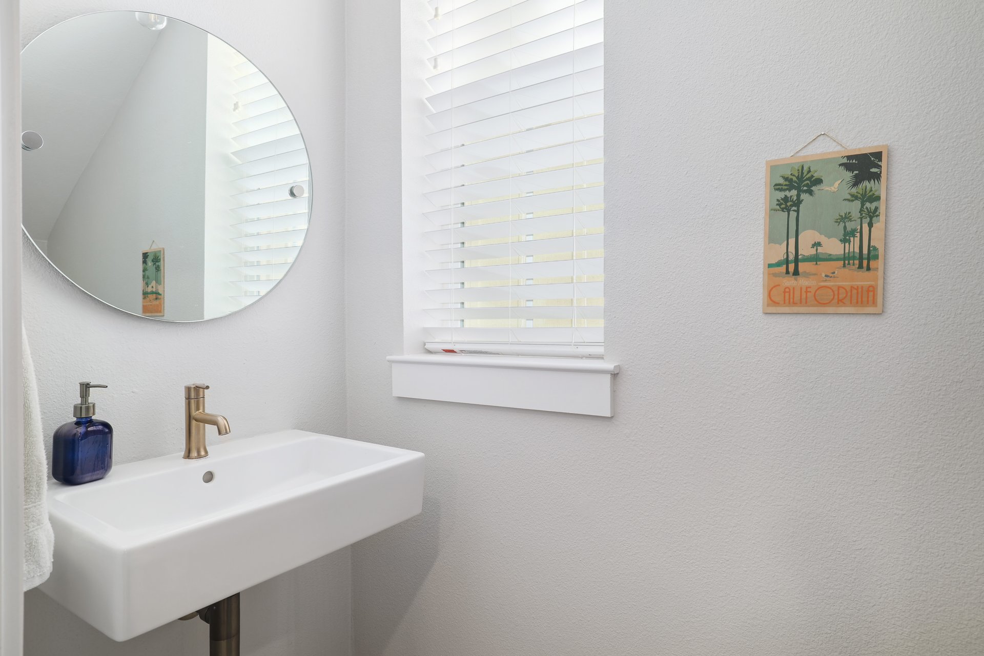 2624 Metcalfe Road, Unit 24 Austin, TX 78741 - Photo 12 of 25
