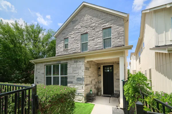 2624 Metcalfe Road, Unit 24, Austin, TX 78741