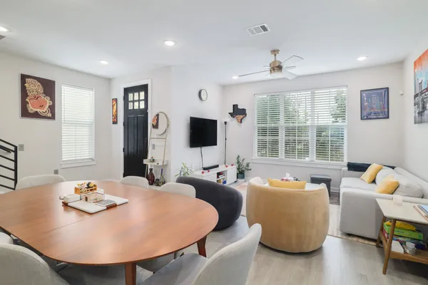 2624 Metcalfe Road, Unit 24, Austin, TX 78741