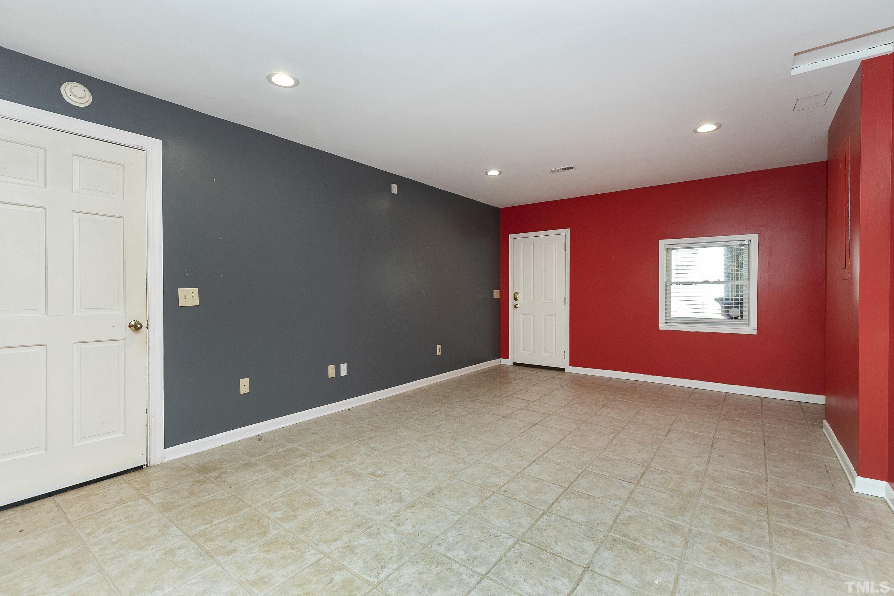 411 Dixie Trail Raleigh, NC 27607 - Photo 26 of 38
