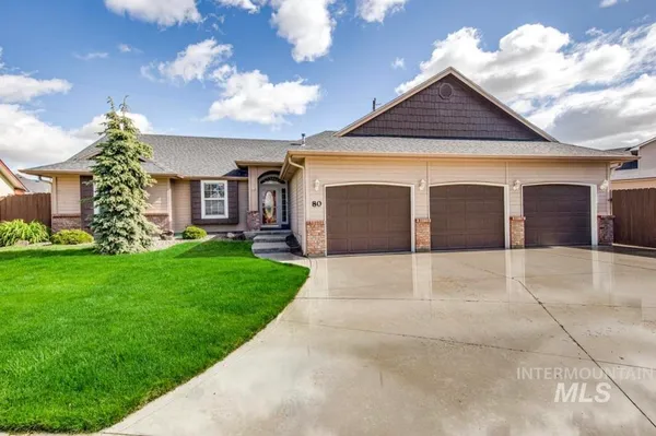 $429,900 | 80 South Blue Bonnet Way, Nampa, ID 83687