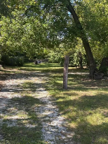 $100,000 | 2458 South 12600E Road, Pembroke Township, IL 60958