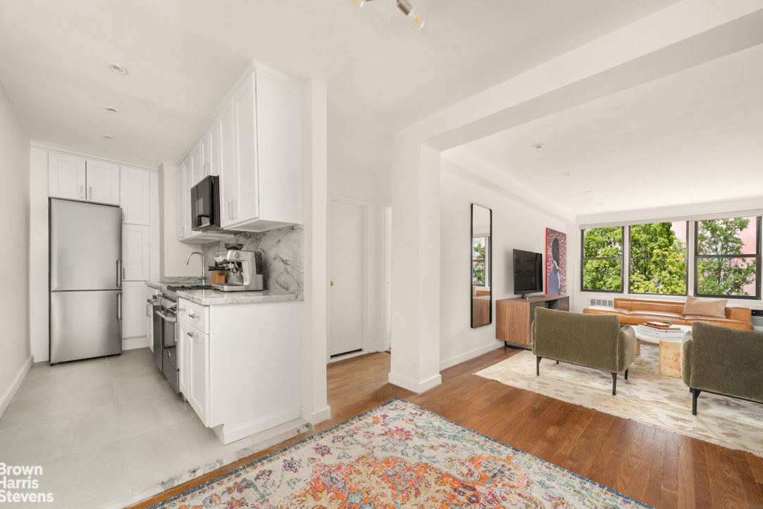 211 East 18th Street, Unit 3R Manhattan, NY 10003 - Photo 7 of 10