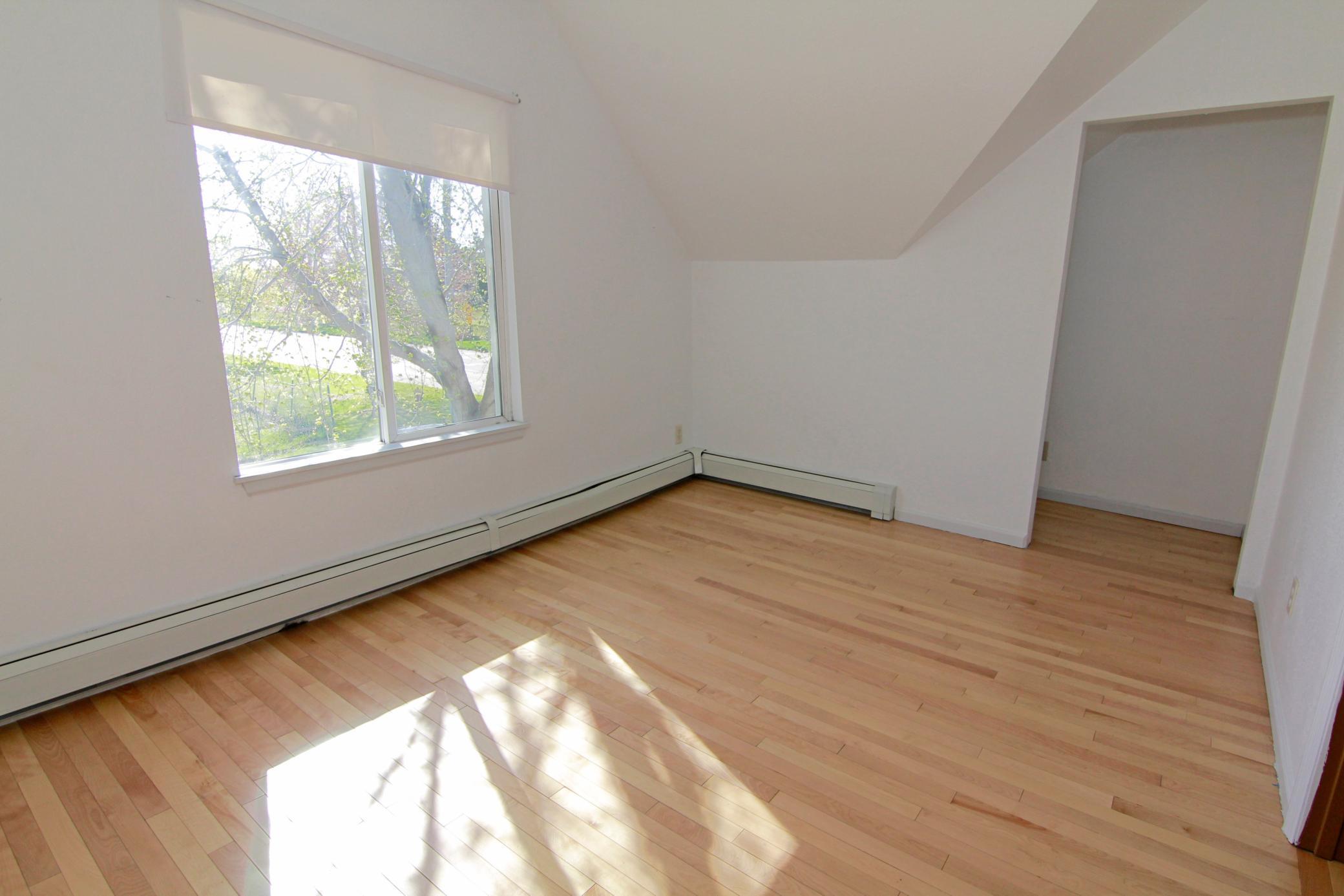741 West Pierce Butler Route St. Paul, MN 55104 - Photo 19 of 21