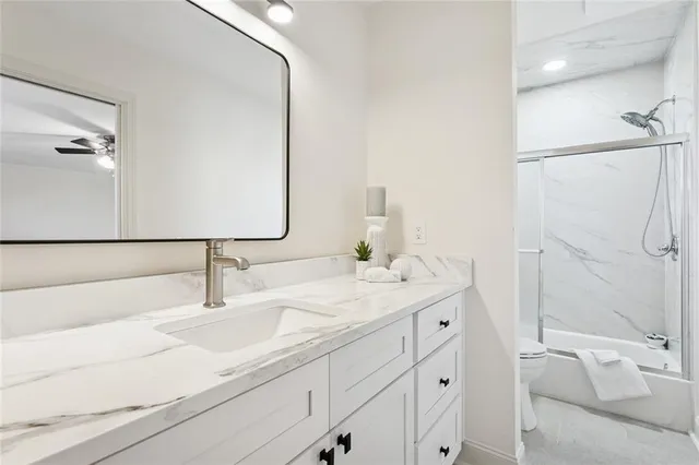 $3,200 | 5812 Virginia Place, Metairie, LA 70003