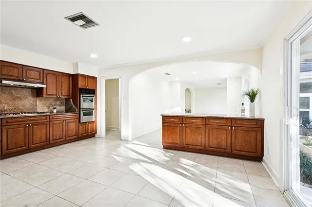 $3,200 | 5812 Virginia Place, Metairie, LA 70003