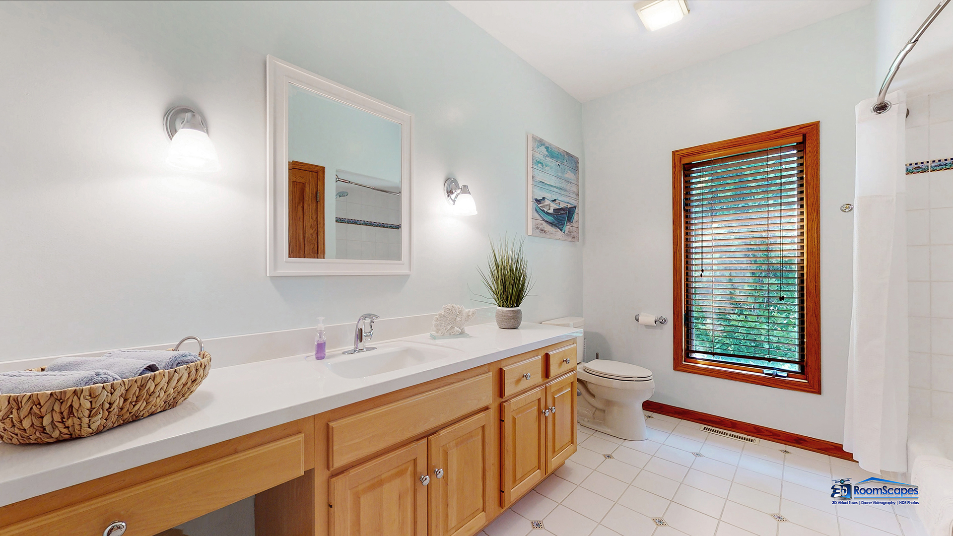 7202 Lone Oak Road Spring Grove, IL 60081 - Photo 29 of 59 a bathroom with a sink and a mirror