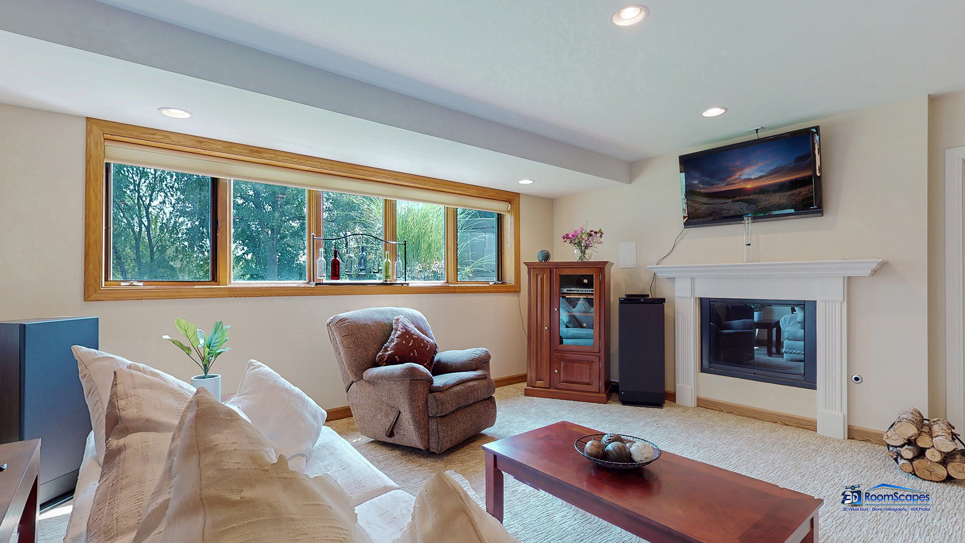 7202 Lone Oak Road Spring Grove, IL 60081 - Photo 35 of 59 a living room with furniture and a flat screen tv