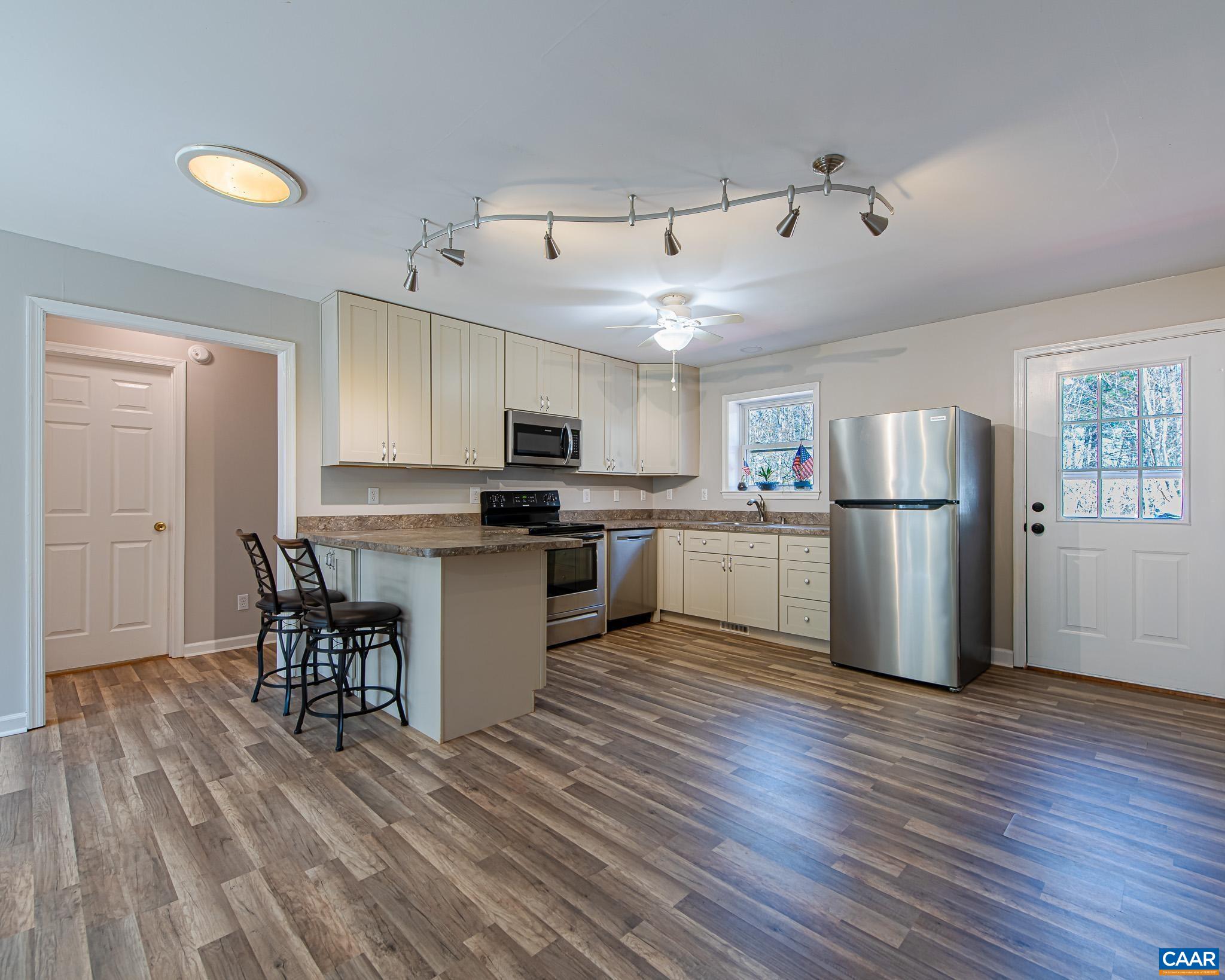 2866 Camp Spring Road Esmont, VA 22937 - Photo 6 of 20