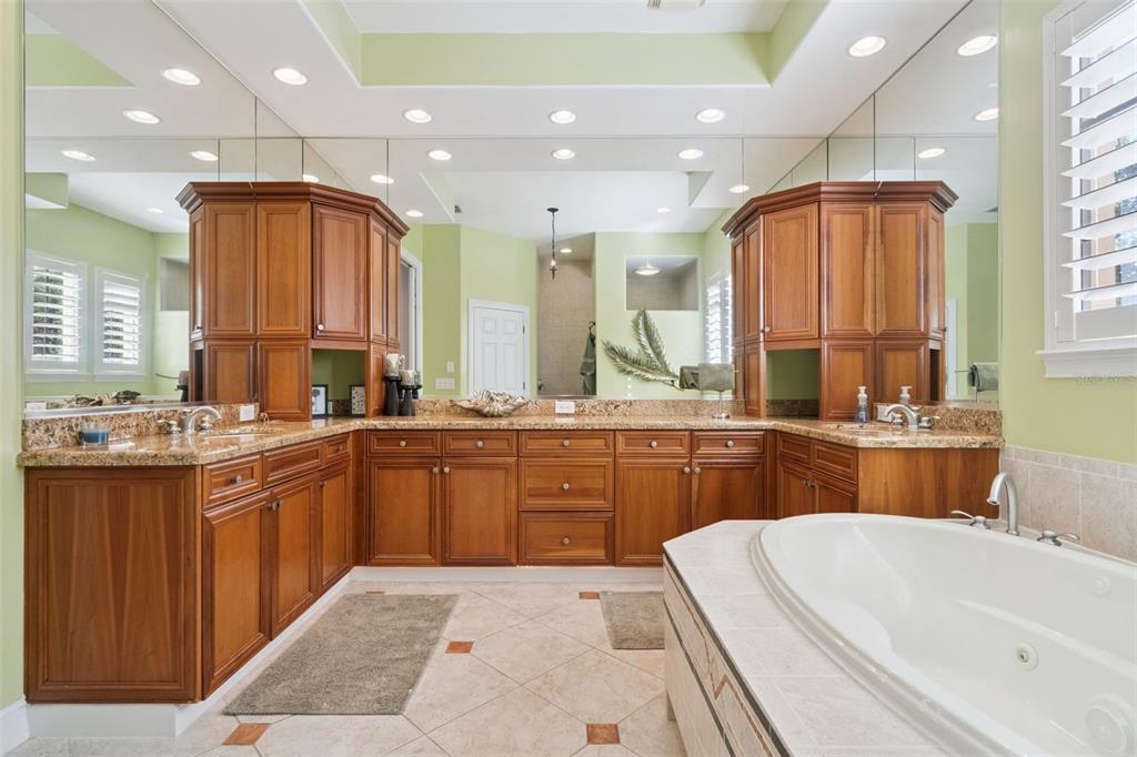 799 Oak Shadows Road Celebration, FL 34747 - Photo 23 of 97