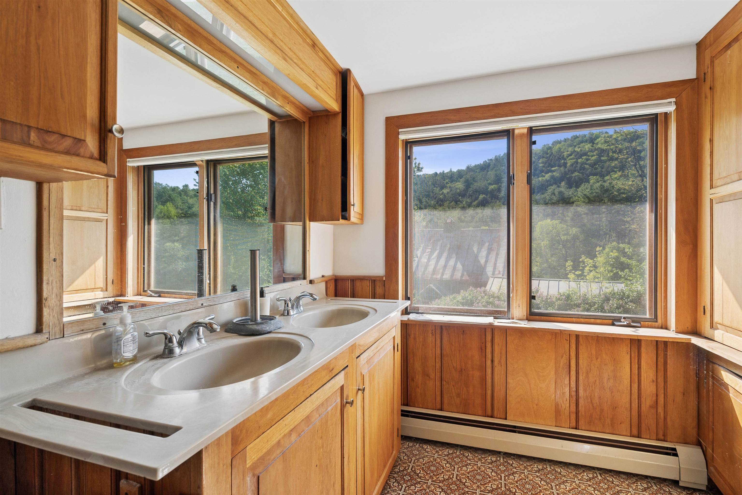 4 Larkin Road Tunbridge, VT 05077 - Photo 22 of 24
