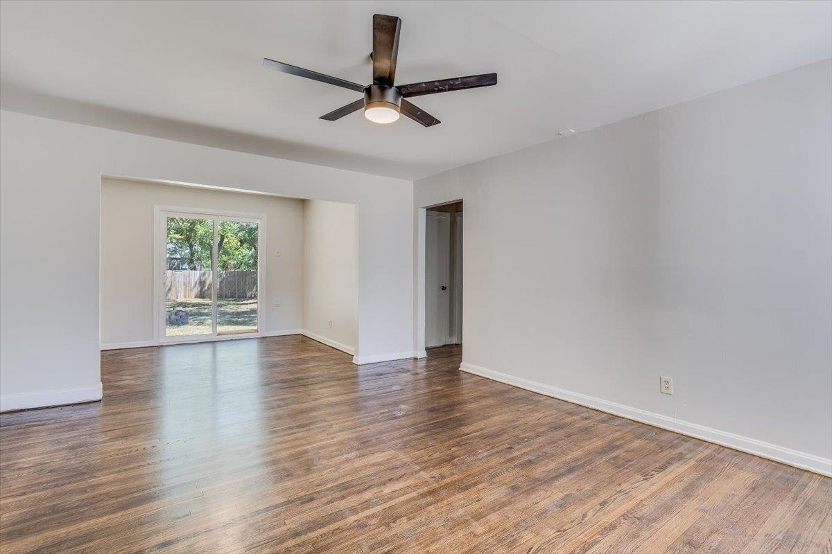 1238 North Pershing Street Wichita, KS 67208 - Photo 3 of 19