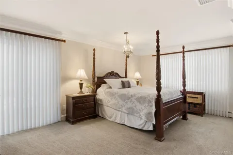 $1,299,000 | 21 Shore Drive West, Copiague, NY 11726