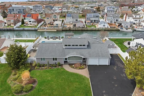 $1,299,000 | 21 Shore Drive West, Copiague, NY 11726