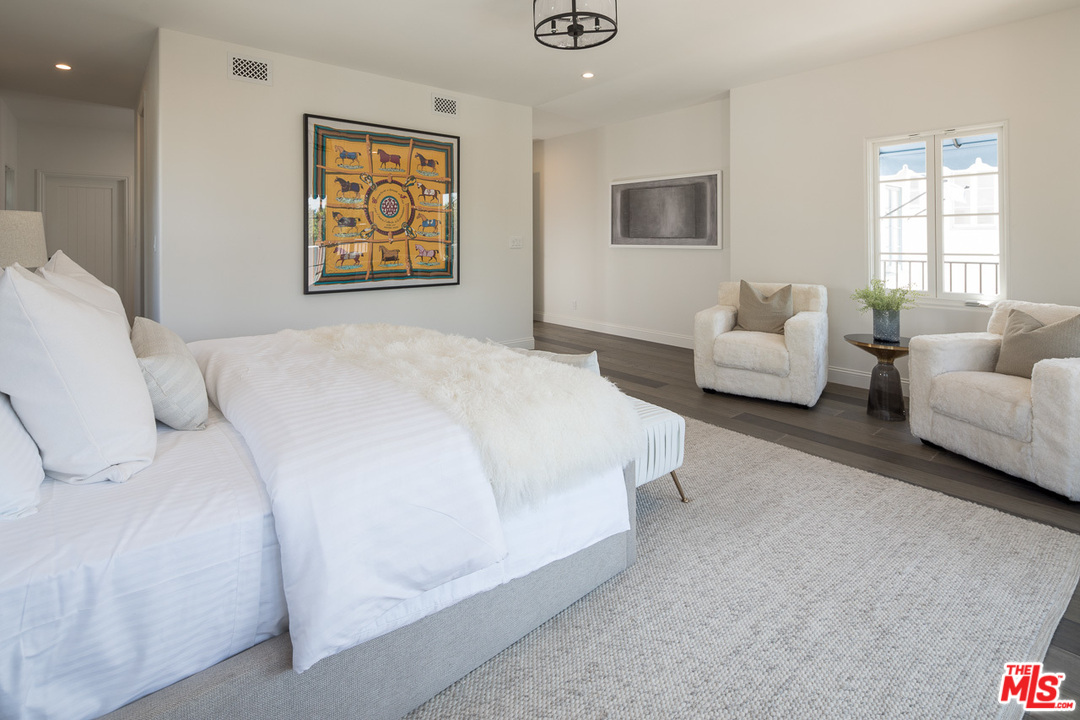 6116 Warner Drive Los Angeles, CA 90048 - Photo 19 of 44