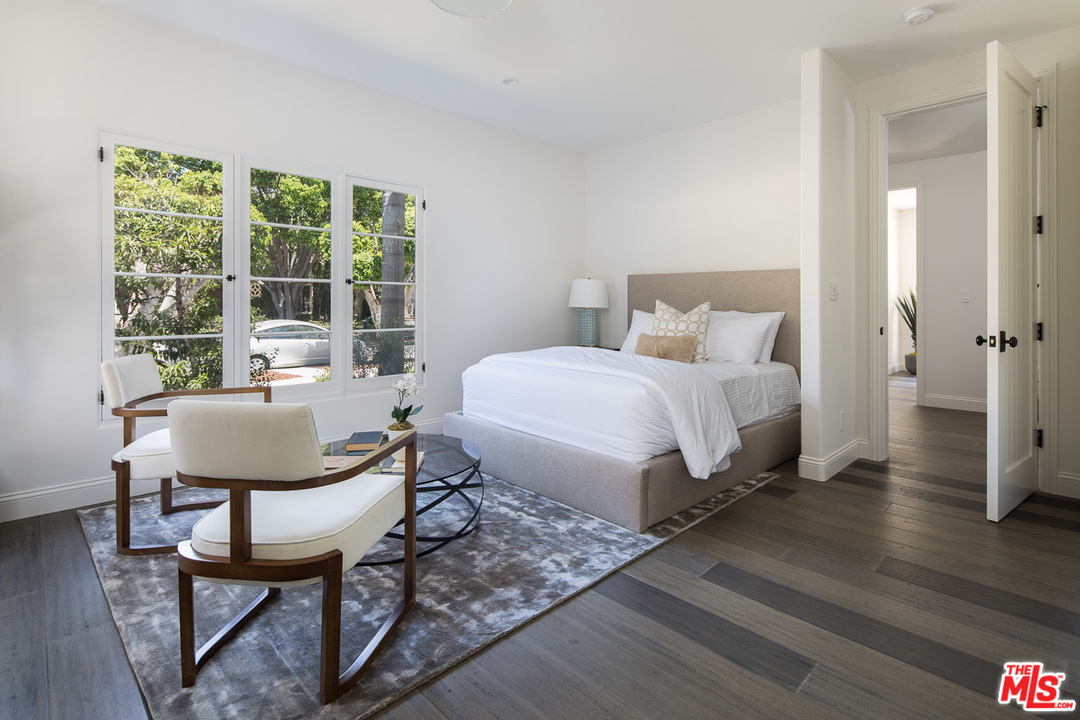 6116 Warner Drive Los Angeles, CA 90048 - Photo 30 of 44