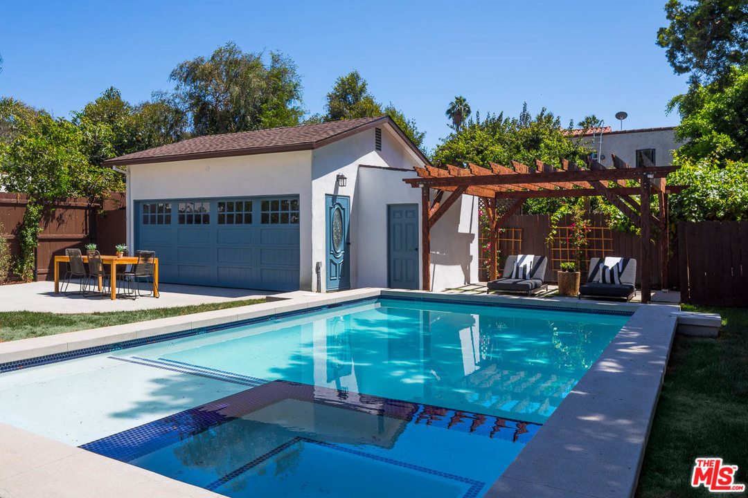 6116 Warner Drive Los Angeles, CA 90048 - Photo 33 of 44