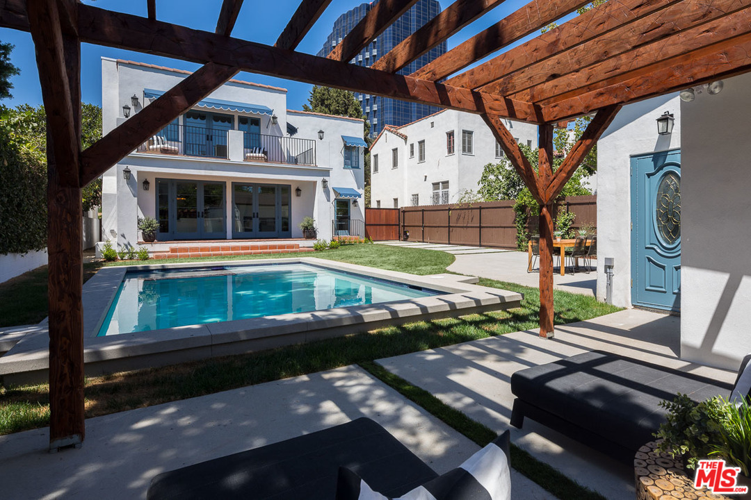 6116 Warner Drive Los Angeles, CA 90048 - Photo 34 of 44