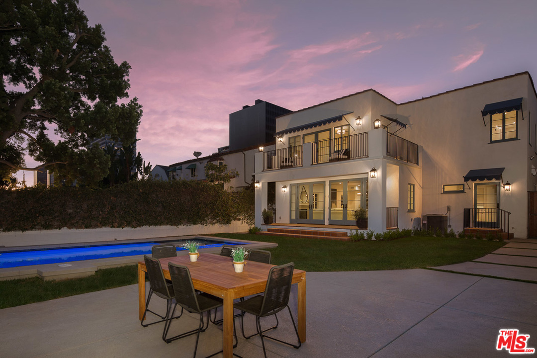 6116 Warner Drive Los Angeles, CA 90048 - Photo 41 of 44