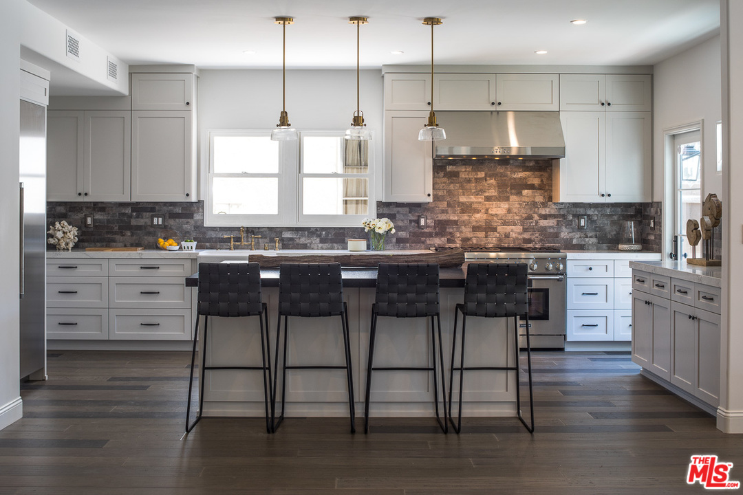 6116 Warner Drive Los Angeles, CA 90048 - Photo 8 of 44