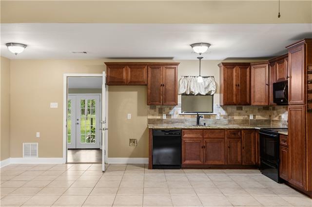 36621 Albin Road Independence, LA 70443 - Photo 10 of 33