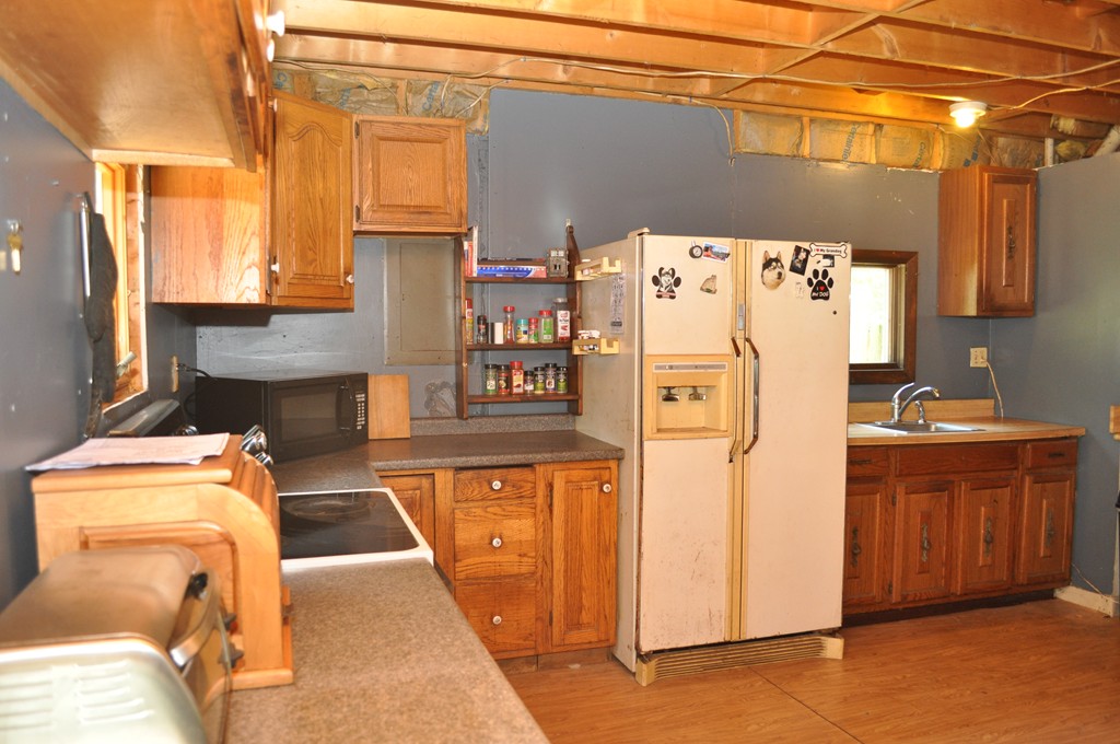 10 Brooks Road Gloucester, MA 01930 - Photo 6 of 10