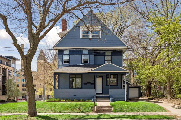 $600,000 | 1300 Grand Street Northeast, Minneapolis, MN 55413