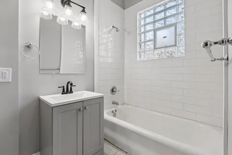 $600,000 | 1300 Grand Street Northeast, Minneapolis, MN 55413