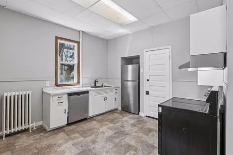 $600,000 | 1300 Grand Street Northeast, Minneapolis, MN 55413