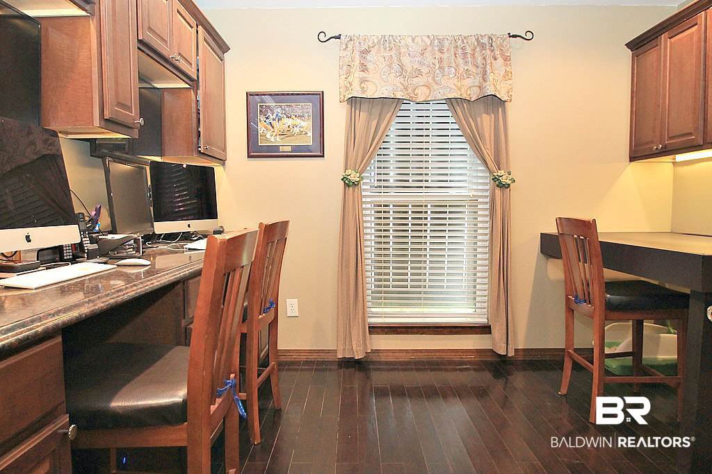 106 Winnetk Circle Daphne, AL 36526 - Photo 16 of 39 Office