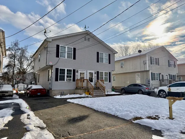 $425,000 | 63-65 Pinevale Street, Springfield, MA 01151