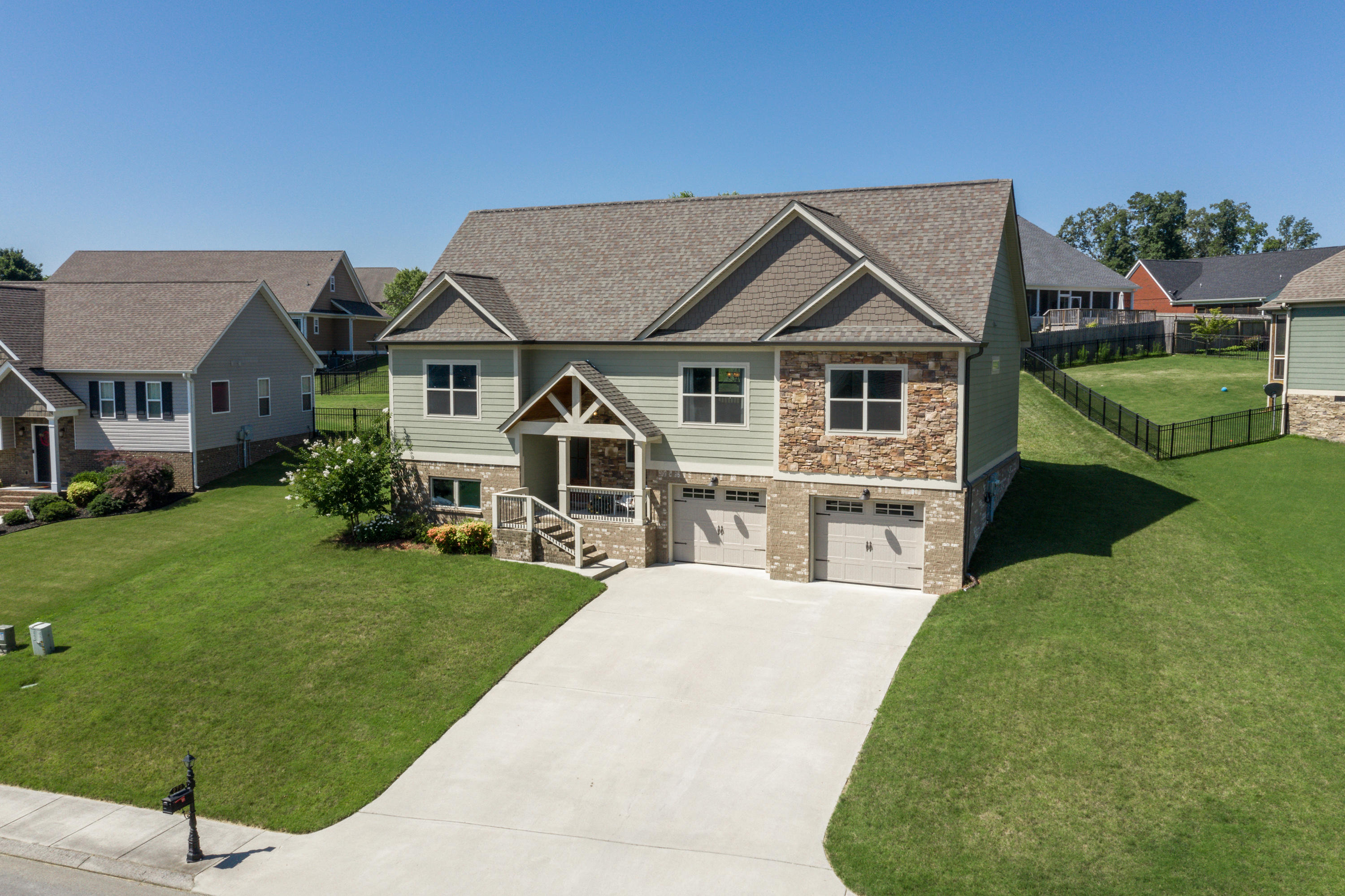 270 Live Oak Road Ringgold, GA 30736 - Photo 2 of 30 270-Live-Oak 2