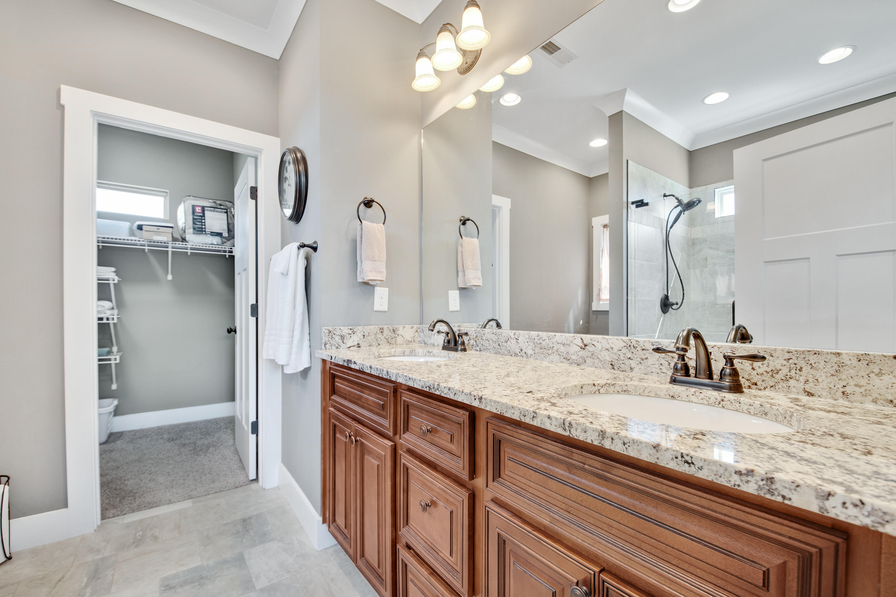 270 Live Oak Road Ringgold, GA 30736 - Photo 18 of 30 Master Bath
