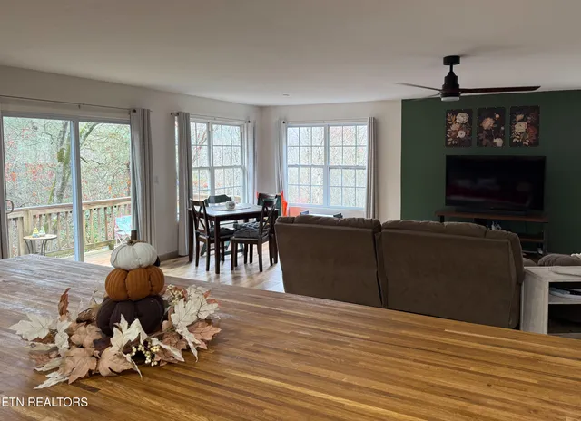 $599,000 | 611 Antioch Church Road, Vonore, TN 37885