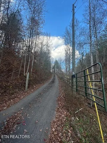 $599,000 | 611 Antioch Church Road, Vonore, TN 37885