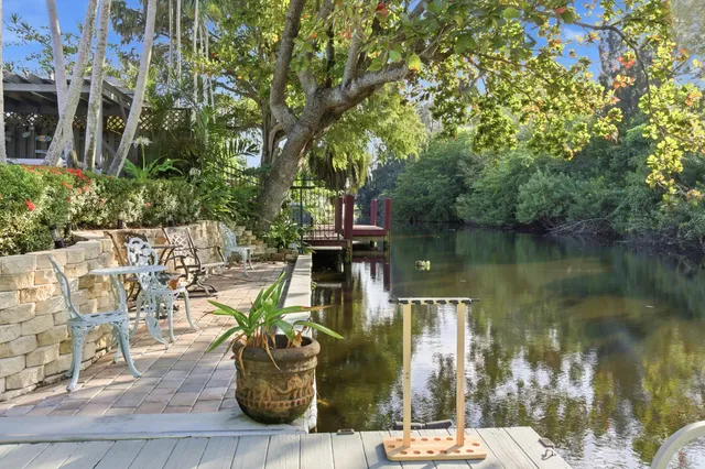 $7,000 | 1905 Meadow Court, Palm Springs, FL 33406