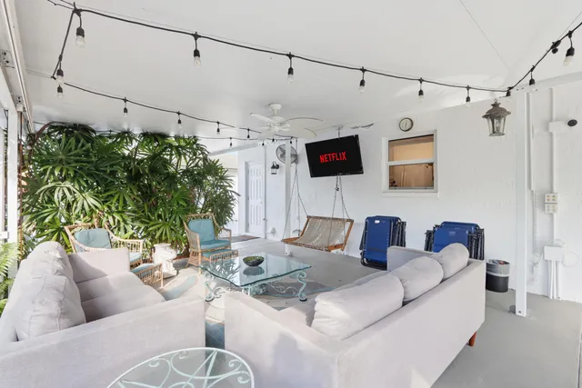 $7,000 | 1905 Meadow Court, Palm Springs, FL 33406