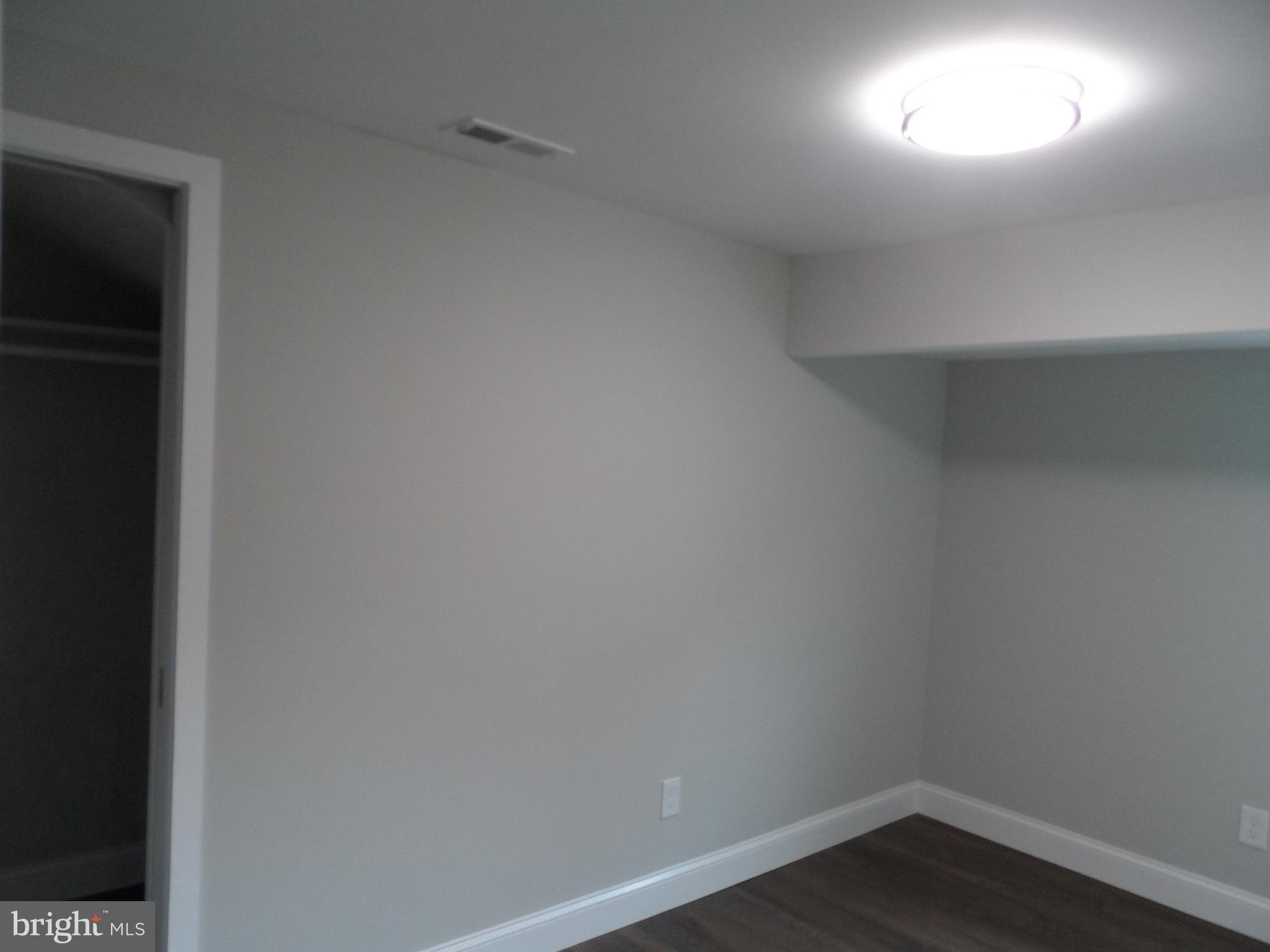 1335 Nottingham Way Hamilton, NJ 08609 - Photo 21 of 40 a room that has a window