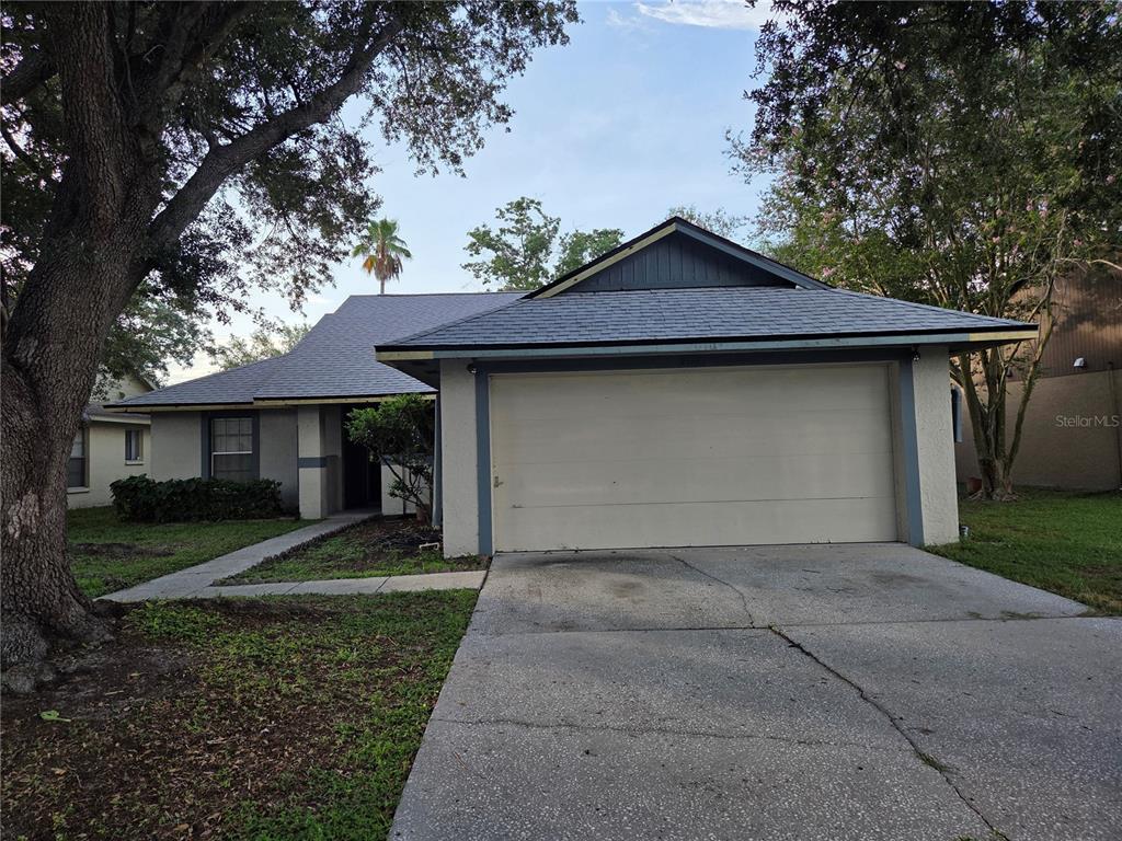 2010 Branch Tree Lane Brandon, FL 33511 - Photo 1 of 26