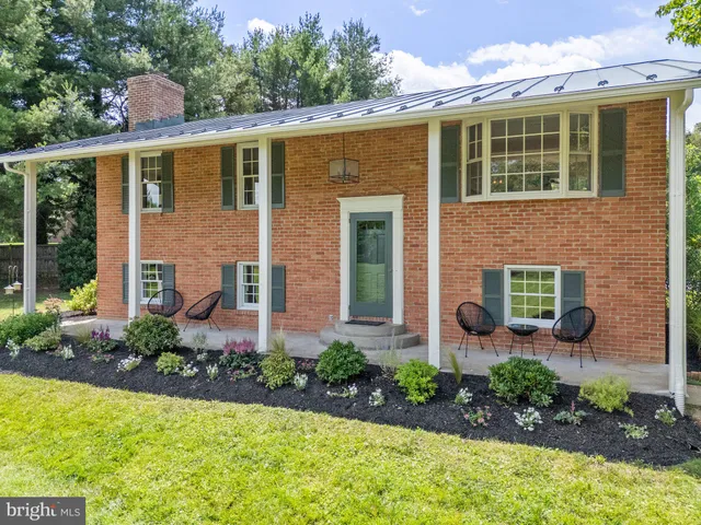 $899,000 | 1170 Parker Street, Upperville, VA 20184