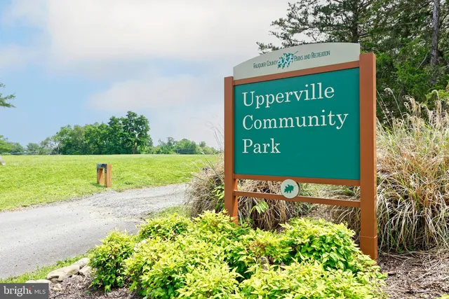 $899,000 | 1170 Parker Street, Upperville, VA 20184