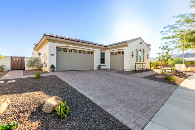 $1,065,000 | 20669 West Pasadena Avenue, Buckeye, AZ 85396
