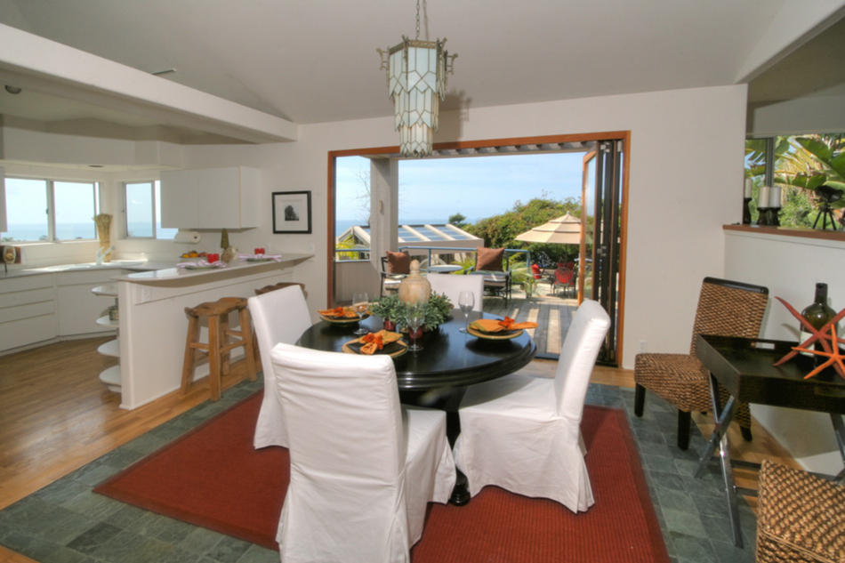 170 Valencia Road Summerland, CA 93067 - Photo 5 of 23 Dining/Kitchen