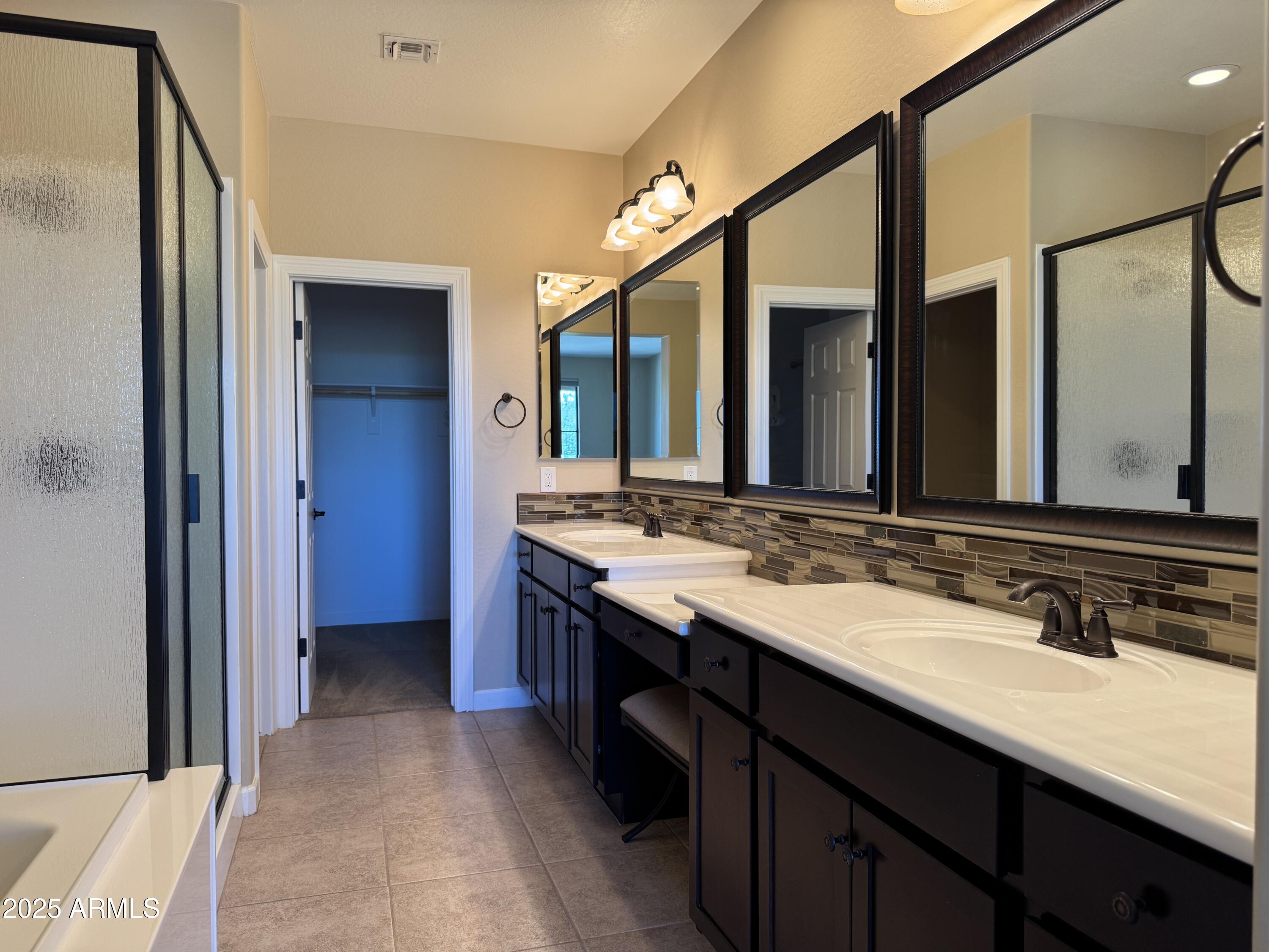 4777 South Fulton Ranch Boulevard, Unit 1015 Chandler, AZ 85248 - Photo 9 of 24 IMG_1705