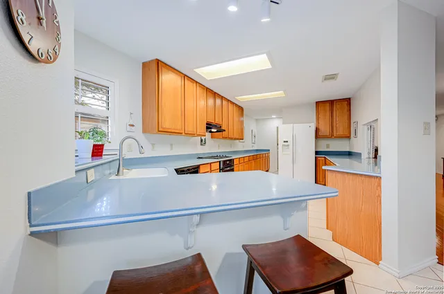 $375,000 | 2010 Daylight Crest, San Antonio, TX 78230