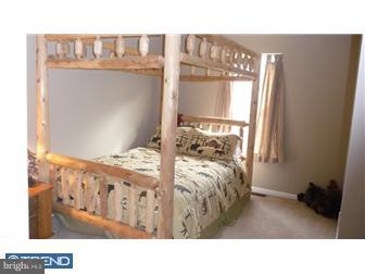 125 Vernon Court Lansdale, PA 19446 - Photo 7 of 11 Bedroom 2