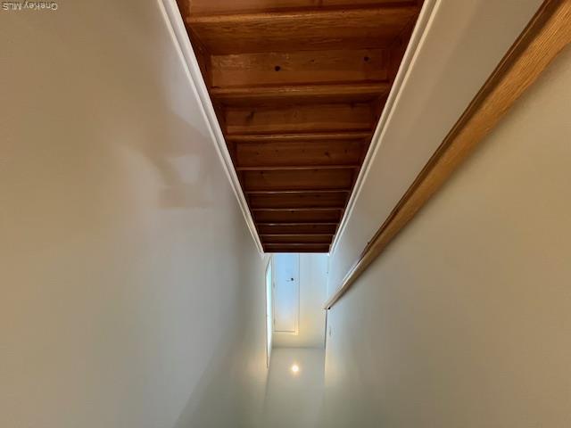 1 Kirkwood Road, Unit B Port Washington, NY 11050 - Photo 3 of 8