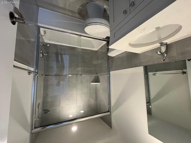 1 Kirkwood Road, Unit B Port Washington, NY 11050 - Photo 6 of 8 Hall Bathroom