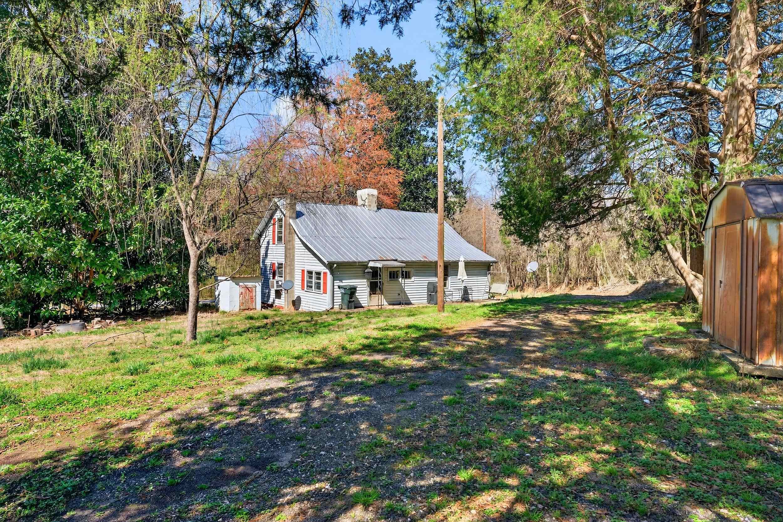 1511 Gowensville Church Road Landrum, SC 29356 - Photo 26 of 34